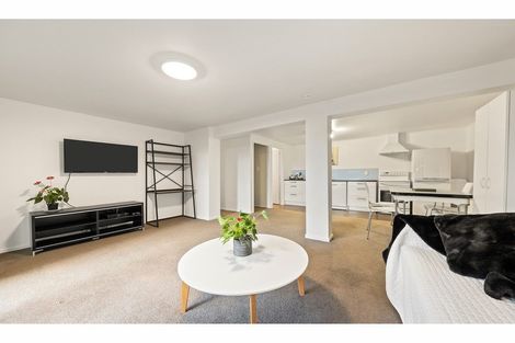 Photo of property in 32c Augusta Street, Redcliffs, Christchurch, 8081