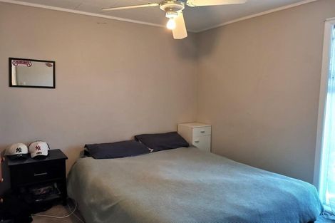 Photo of property in 28 Manaia View Road, One Tree Point, 0118