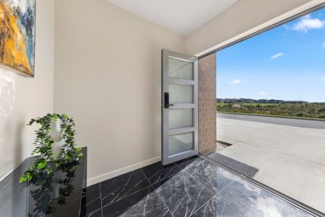 Photo of property in 4 Barnesmore Road, Flat Bush, Auckland, 2019