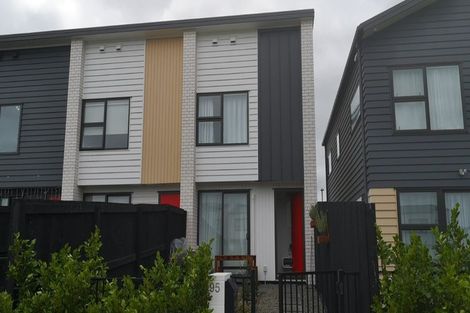 Photo of property in 95 Battalion Drive, Papakura, 2110