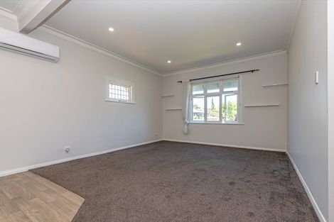 Photo of property in 87 Russell Street, Palmerston North, 4414