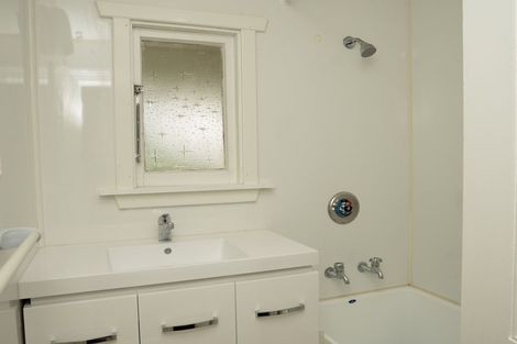 Photo of property in 10 Coronation Street, Waimate, 7924