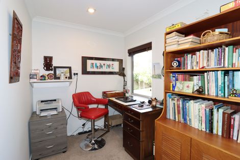 Photo of property in 17b Westwood Avenue, Greytown, 5712