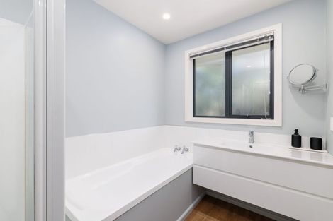 Photo of property in 11 Ashbourne Street, Burnside, Christchurch, 8053