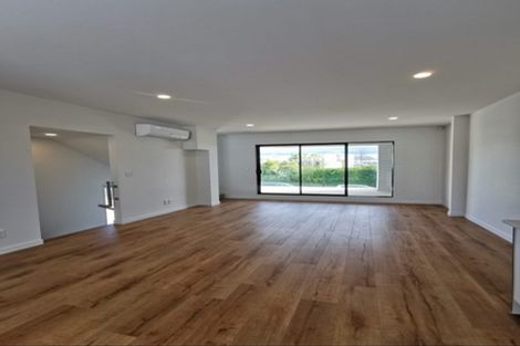 Photo of property in 1/17 Woodford Avenue, Henderson, Auckland, 0610