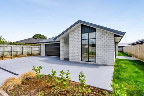 Photo of property in 13 Roka Street, Bell Block, New Plymouth, 4312