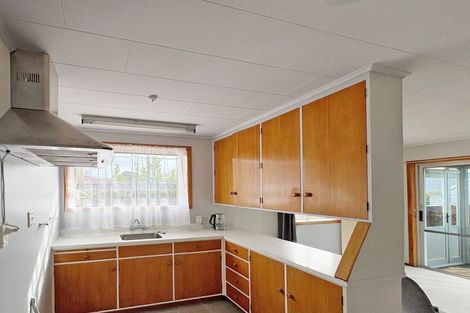 Photo of property in 53 Liverpool Street, Levin, 5510