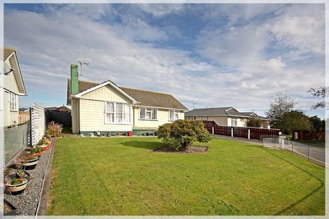 Photo of property in 22 Awatea Street, Levin, 5510