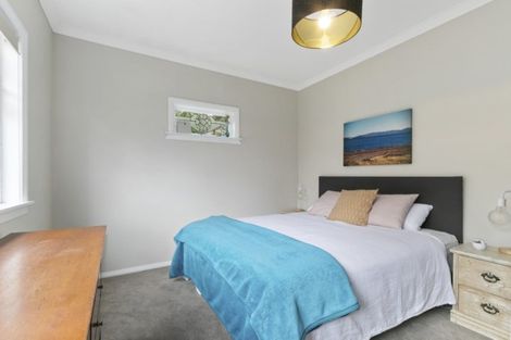 Photo of property in 1 Pitt Street, Moera, Lower Hutt, 5010