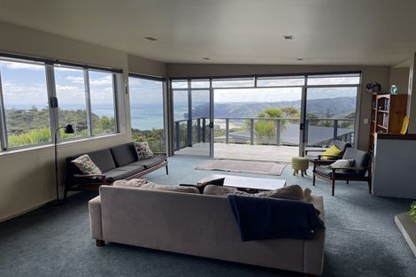 Photo of property in 16 Log Race Road, Piha, New Lynn, 0772