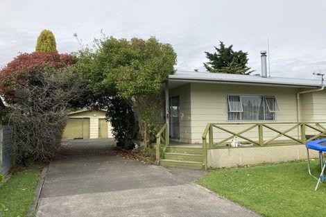 Photo of property in 6 Pryde Place, Feilding, 4702
