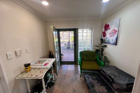 Photo of property in 179 Lakeside Drive, Orewa, 0931