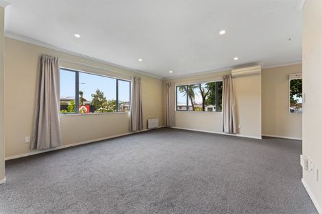 Photo of property in 37 Dahlstrom Grove, Kelvin Grove, Palmerston North, 4414