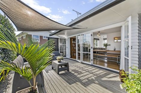 Photo of property in 25 Short Street, Papakura, 2110