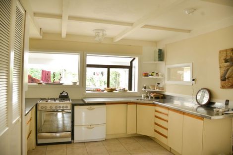 Photo of property in 202 Muriwai Valley Road, Muriwai, Waimauku, 0881