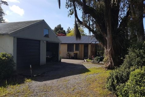 Photo of property in 50 Brunings Road, Carters Beach, Westport, 7892