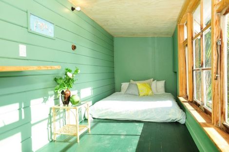 Photo of property in 25 Andersons Road, Charteris Bay, Governors Bay, 8971