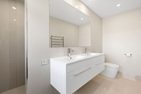 Photo of property in 16 Longbow Terrace, Flagstaff, Hamilton, 3210