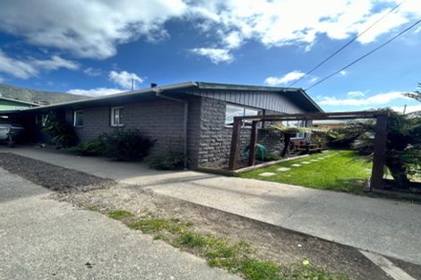 Photo of property in 51 Kent Street, Picton, 7220