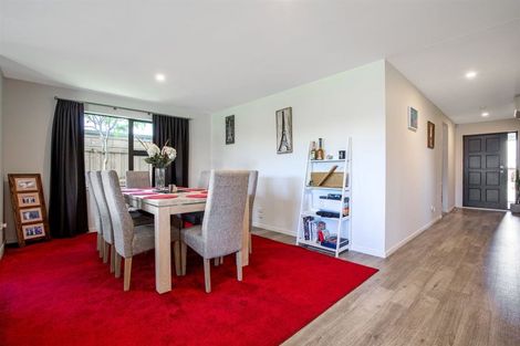 Photo of property in 85 Shillingford Boulevard, Rolleston, 7615