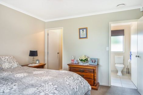 Photo of property in 5 Cranbrook Place, Rototuna North, Hamilton, 3210