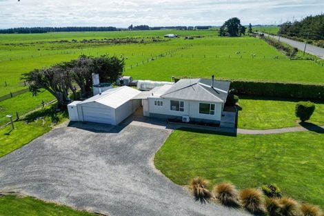Photo of property in 460 Tiwai Road, Awarua Plains, Invercargill, 9877