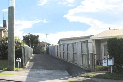 Photo of property in 4 Kaitemako Road, Welcome Bay, Tauranga, 3112