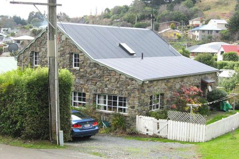Photo of property in 25 Greenacres Street, Macandrew Bay, Dunedin, 9014