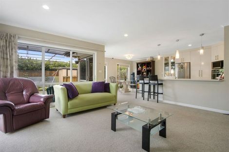 Photo of property in 2 Friis Drive, Katikati, 3178