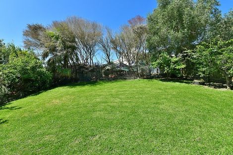 Photo of property in 19 Nelson Street, Helensville, 0800