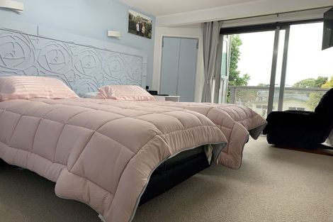 Photo of property in 109a Golf Road, Paraparaumu Beach, Paraparaumu, 5032