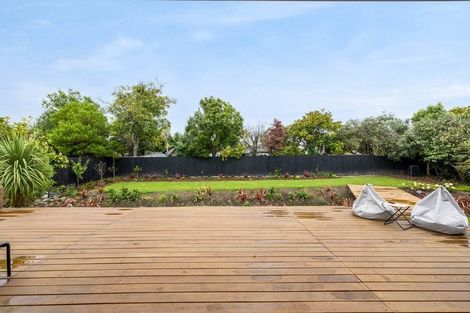 Photo of property in 11 Ketton Place, St Albans, Christchurch, 8052