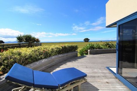 Photo of property in 130 Puka Crescent, Matarangi, Whitianga, 3592