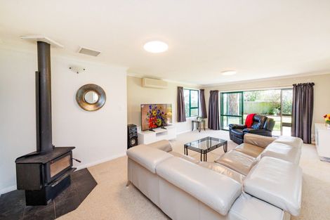 Photo of property in 152a South Street, Feilding, 4702