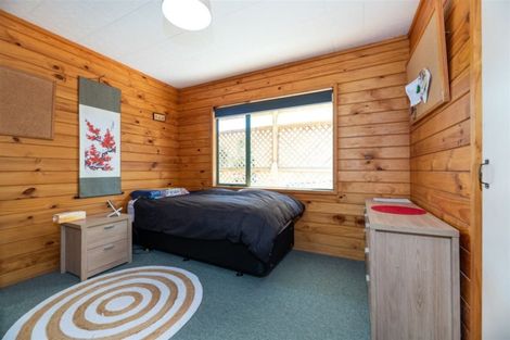 Photo of property in 2/53 Hellyers Street, Birkdale, Auckland, 0626