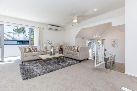 Photo of property in 1/57 James Evans Drive, Northcote, Auckland, 0627