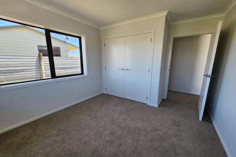 Photo of property in 6a Cross Street, Castlecliff, Whanganui, 4501