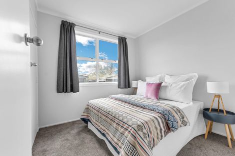 Photo of property in 7 Cooper Place, Papakura, 2110