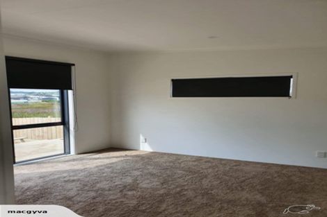 Photo of property in 30 Northcoast Place, Mangawhai Heads, Mangawhai, 0505