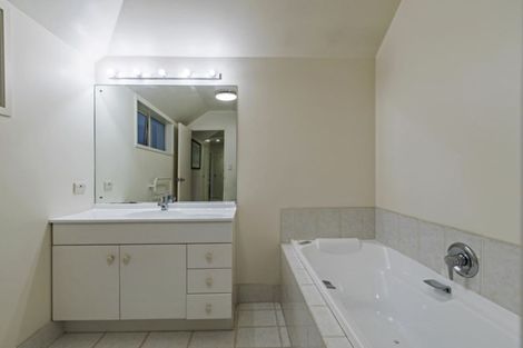 Photo of property in 1/19 Frater Avenue, Milford, Auckland, 0620