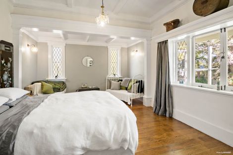 Photo of property in 250 Titirangi Road, Titirangi, Auckland, 0604