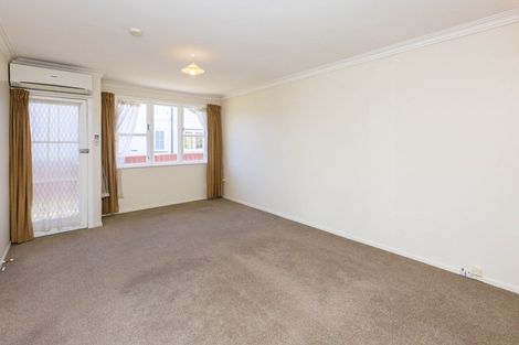 Photo of property in 1/4 Henry Street, Ebdentown, Upper Hutt, 5018