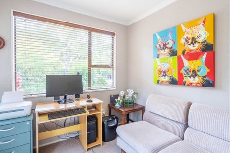 Photo of property in 23 Alexander Street, Waikanae, 5036