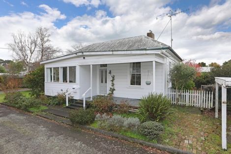 Photo of property in 16a Milne Street, Marton, 4710