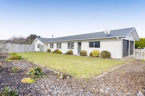 Photo of property in 55 Grey Street, Normanby, Hawera, 4614