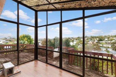 Photo of property in 16 Chequers Avenue, Glenfield, Auckland, 0629