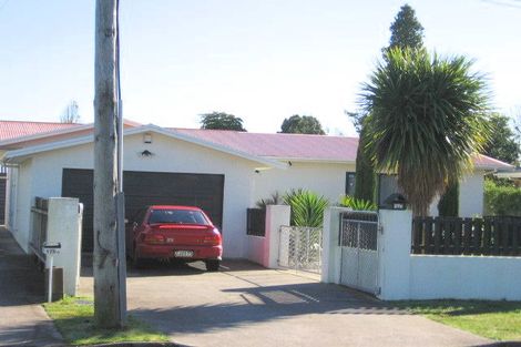 Photo of property in 176 Old Wairoa Road, Papakura, 2110