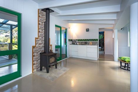 Photo of property in 451 Tuateawa Road, Tuateawa, Coromandel, 3583