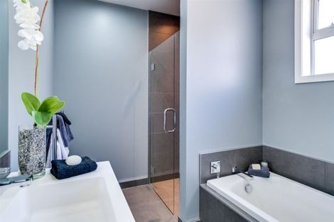 Photo of property in 22 Heipipi Drive, Eskdale, Napier, 4182