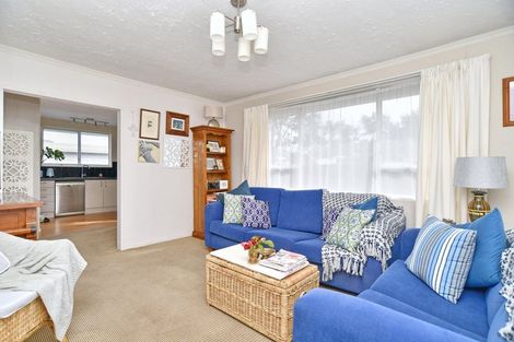 Photo of property in 2/5 Chadbury Street, Parklands, Christchurch, 8083